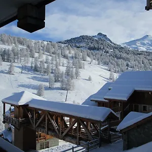 Joli T4 à Vars Dans Résidence 4 étoiles , Vars (Hautes-Alpes) France